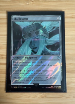 MTG: Skullclamp (Surge Foil) Commander: Final Fantasy Surge Foil NM - Image 1