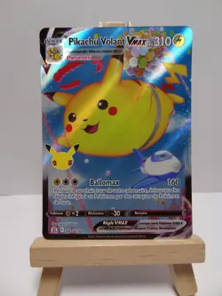 Carte Pokemon Pikachu Volant VMAX 007/025 - Celebrations 25 Ans - EB7.5 NEUF FR - Image 2