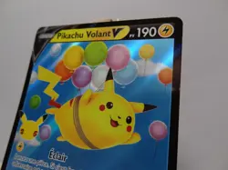 Carte Pokemon " Pikachu Volant V " 006/025 - Celebrations 25 Ans - EB7.5 - FR - Image 5