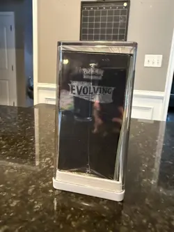 Pokemon TCG evolving Skies Elite Trainer Box - Image 2