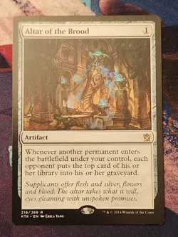 MTG Khans Of Tarkir - Altar Of The Brood NM - Image 1