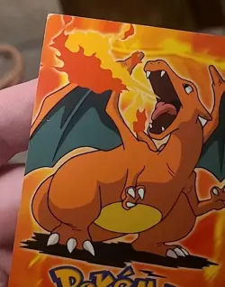 1999 Pokemon Topps Charizard E6 of 12 Stage 3 Blue Label - lightly played - Image 2