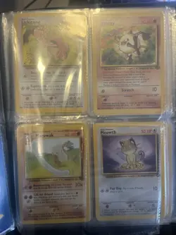 Pokemon TCG Collector’s Album 1999 Official Wizards of the Coast VINTAGE BINDER! - Image 4