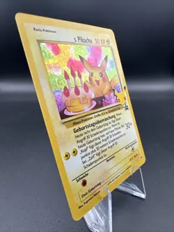 Birthday Pikachu WP24 Holo Promo Pokemon TCG Celebrations CEL 2021 NM Deutsch - Image 2