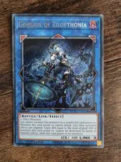Yugioh Gorgon Of Zilofthonia Secret Rare 1st Edition DUAD-EN050 - Image 1