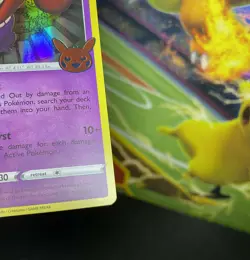 Gengar 057/198 Holo Error CardU Holo BleedU Pokemon Trick or Trade 2022-Mint - Image 2