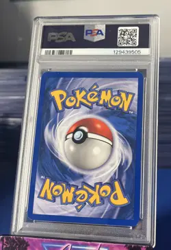 2000 POKEMON ROCKET #4 DARK CHARIZARD-HOLO PSA 8 - Image 2