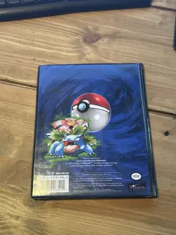 Pokemon 1999 Trading Card Game Collectors Official Album for 112 Cards - Image 2