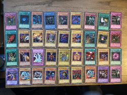 Yu-Gi-Oh TCG 1996 Trading Card Bundle 273 Cards. mixed condition, several holos - Image 5