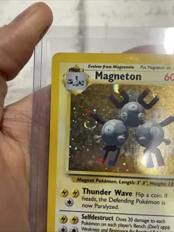 Pokemon Magneton 9/130 Base Set 2 Holo Pokemon Vintage Rare Card LP WOTC SWIRL - Image 3