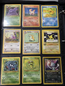 Binder Collection Lot of 90 Pokemon TCG Base Set, Shadowless, WOTC Era Bundle - Image 4