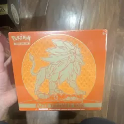 Pokemon TCG Sun & Moon Elite Trainer Box Solgaleo Booster English 2017 - Image 1