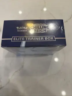 Pokemon TCG Sword & Shield Chilling Reign Elite Trainer Box ETB Sealed New - Image 2