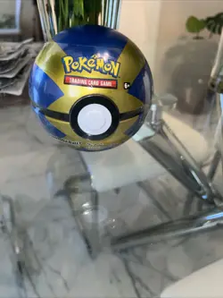 2020 Pokemon TCG PokeBall Tin - Quick Ball A22 - Image 1