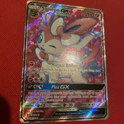 Pokemon Sun & Moon Guardians Rising Sylveon gx 140/145 mint condition full art - Image 1