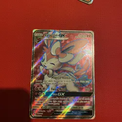 Pokemon Sun & Moon Guardians Rising Sylveon gx 140/145 mint condition full art - Image 3