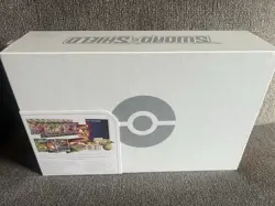 Pokemon 2022 Sword and Shield Ultra Premium Collection Charizard Box, Sealed 820650871115 - Image 2