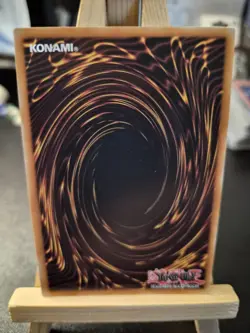 Deck Devastation Virus LCKC-EN047 Unlimited Ultra Rare NM - Image 2