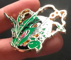 Primal Rayquaza Pokemon Pin Badge Metal Mega 2015 Legendary RARE - Image 4