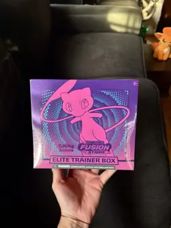 Pokemon Fusion Strike Elite Trainer Box ETB Sealed (new) 820650809330 - Image 1