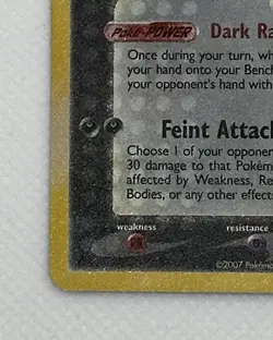 Umbreon Gold Star 17/17 Celebrations Classic Collection Holo Card NM Condition - Image 4