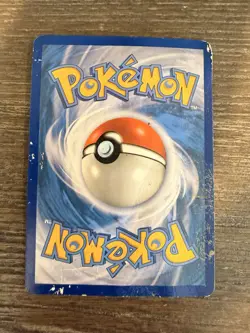 Vivillon Reverse Holo 17/146 – 2014 XY Base Set – Heavily Played HP Pokemon - Image 2