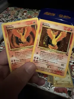 Moltres 12/62 Fossil Set Pokemon Holo Foil And Non Halo 27/62 - Image 1