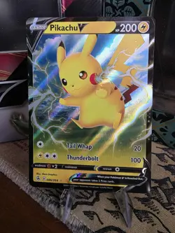 Pokemon TCG - Pikachu V 086/264 - Fusion Strike - Near Mint - Image 1
