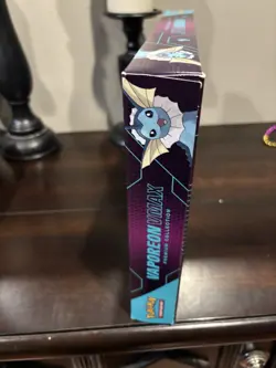 Pokemon Vaporeon VMAX Premium Collection Box Sealed Evolving Skies - Image 5