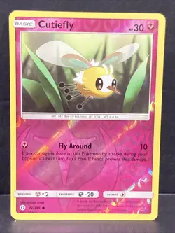 Cutiefly Pokemon 2017 Sun & Moon Reverse Holo 92/149 TCG Foil - Image 1