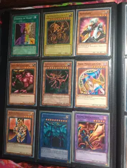 Yu-Gi-Oh Classic Anime Card Binder Collection - Image 4