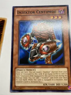 Yugioh 2X Inzektor Centipede Super Rare AP01-EN007 MP 1 Rare 1 Common - Image 4