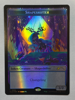 MTG - Secret Lair: Everyone's Invited - Shapeshifter (#1906) - FOIL Token - Image 1