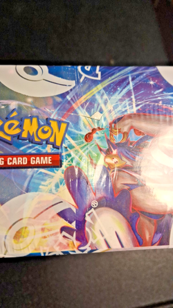 Pokemon TCG - Battle Styles Booster Box (Factory Sealed NEW) Seal Torn - Image 5