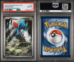 2025 POKEMON WHT EN-WHITE FLARE ILLUSTRATION RARE #151 DRUDDIGON PSA 8 - Image 3