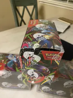 1 Box of Pokemon TCG Mega Evolution PHANTASMAL FLAMES Booster Box - Image 3