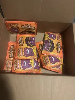 Wholesale LOT of 10 Pokemon TCG Trick or Trade BOOster Bundles 400Packs Sealed 820650850783 - Image 2