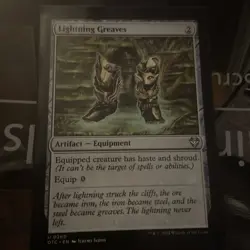 Lightning Greaves Commander uncommon - Image 1