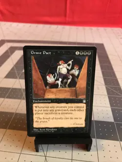 Vintage 1998 MTG Stronghold Grave Pact MN - Image 1
