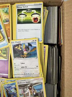 25lbs Pokemon Bulk Card Lot! SWSH And Older No Energy Common Uncommon - Image 2