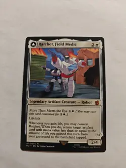 MTG - Ratchet, Field Medic Universes Beyond: Transformers Regular M#002 - Image 1