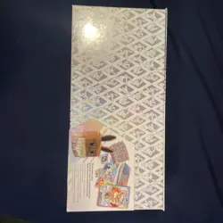 Pokemon TCG Scarlet & Violet Prismatic Evolutions Super Premium Collection Box - Image 2