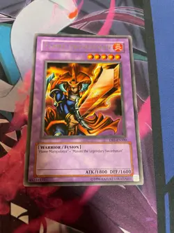 YUGIOH - FLAME SWORDSMAN - RARE - DB1 - LP - Image 1