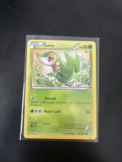 Pokemon TCG Snivy RC1/RC25 Black White Legendary Treasures Radiant Collection LP - Image 1