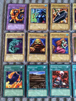 Yu-Gi-Oh Legend Of Blue Eyes White Dragon (LOB) Card Lot of 15 cards - Image 2