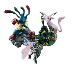 Pokemon TCG | Espeon and Umbreon Prismatic Figure Collection Figure & Lucario - Image 1