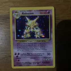 Pokemon TCG Alakazam Base Set 1/102 Holo - Image 1