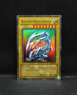 🪄 BLUE-EYES WHITE DRAGON SDK-001 | Yu-Gi-Oh! ORIGINAL 1996 | GOOD CONDITION! 🔥 - Image 1