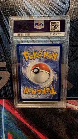 Pokemon TCG Rayquaza VMAX Holo Ultra Rare Card Evolving Skies 111/203 PSA 10 - Image 5
