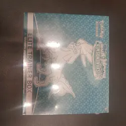 Pokemon Sun & Moon Crimson Invasion Elite Trainer Box 8 Booster Packs Silvally - Image 1